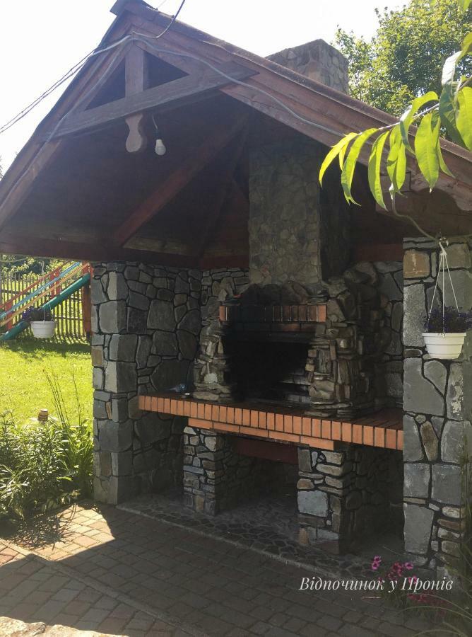 Відпочинок У Пронів Hotel Slavske Exterior foto